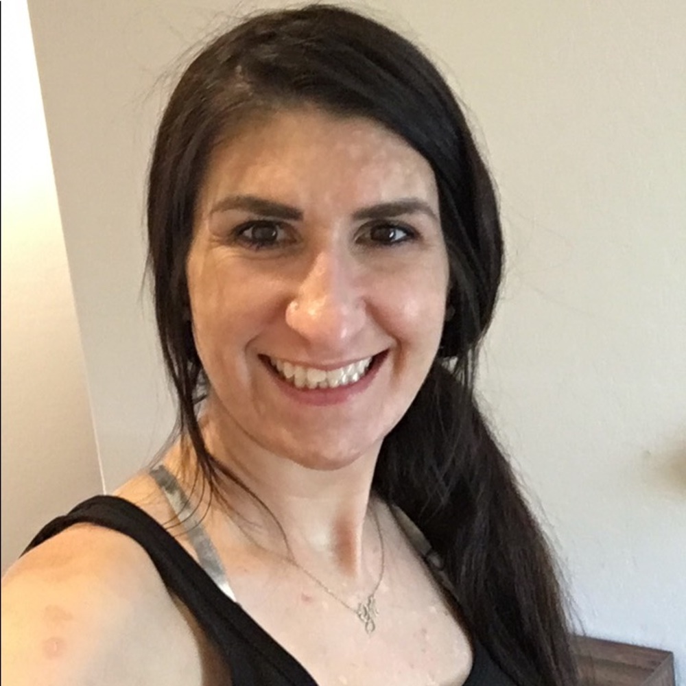 Meet your Posher, Gina